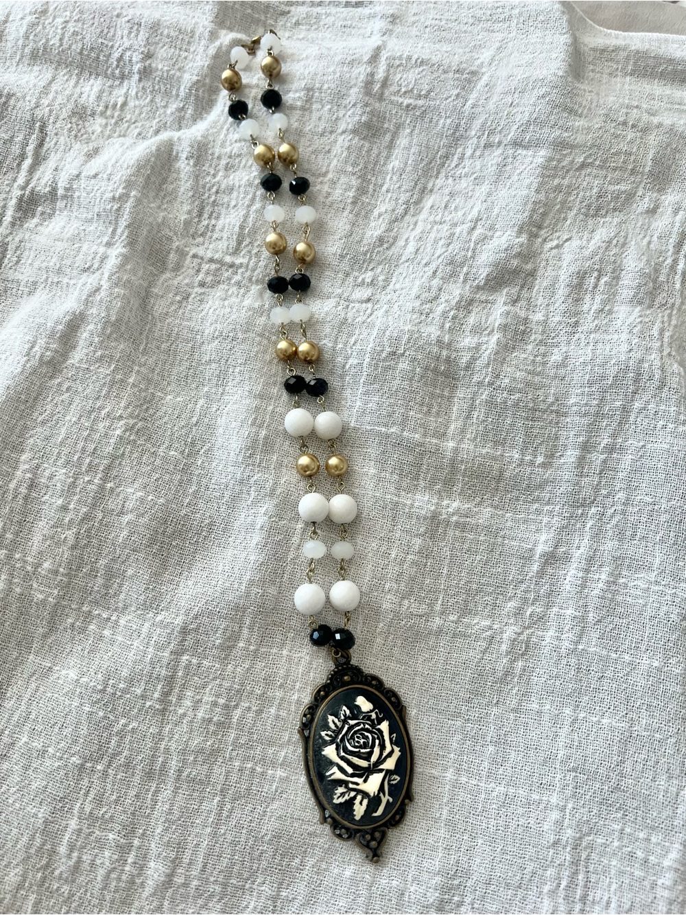 Vintage-Inspired Black White and Gold Rose Cameo Pendant Necklace